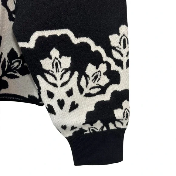 Anthropologie Maeve Crop Crew Neck Sweater